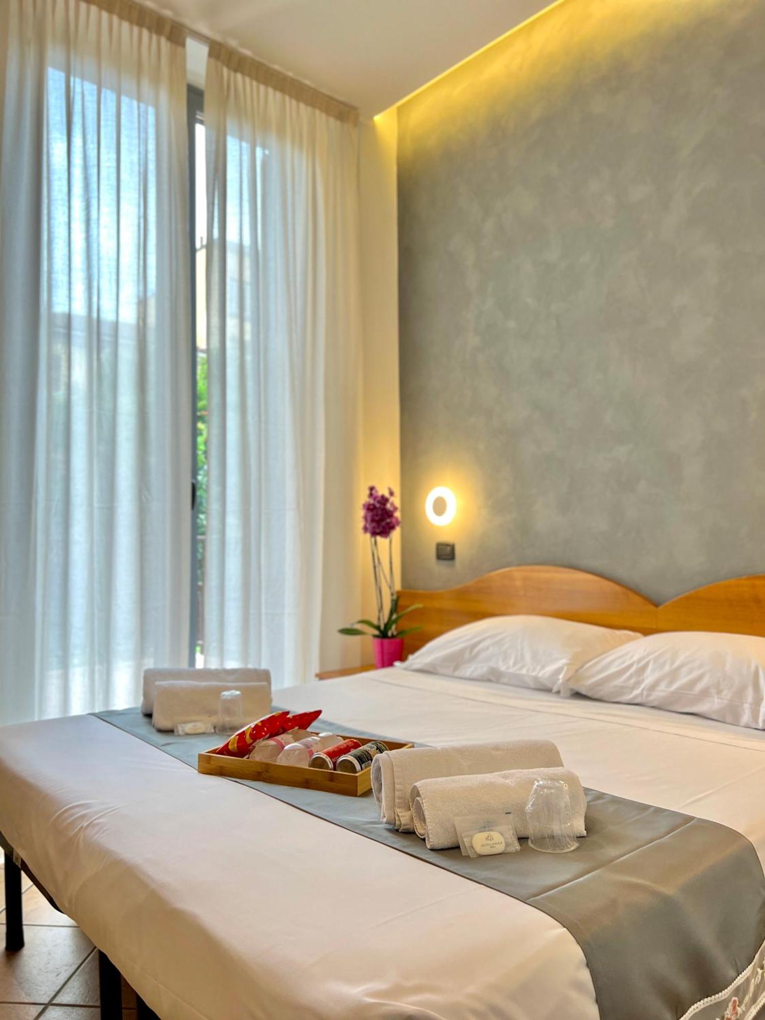 Hotel Sara Milano Ngoại thất bức ảnh