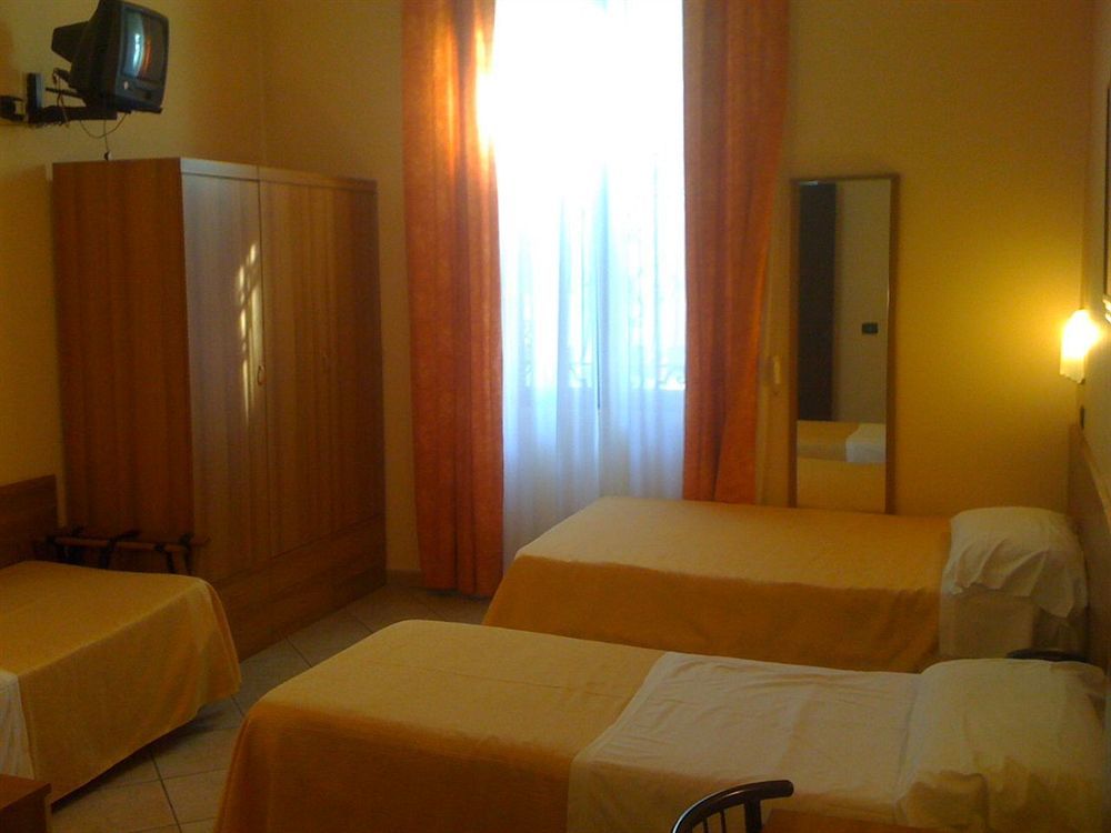 Hotel Sara Milano Ngoại thất bức ảnh